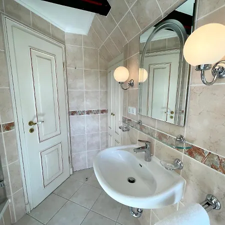 Διαμέρισμα Tons 3 Liv